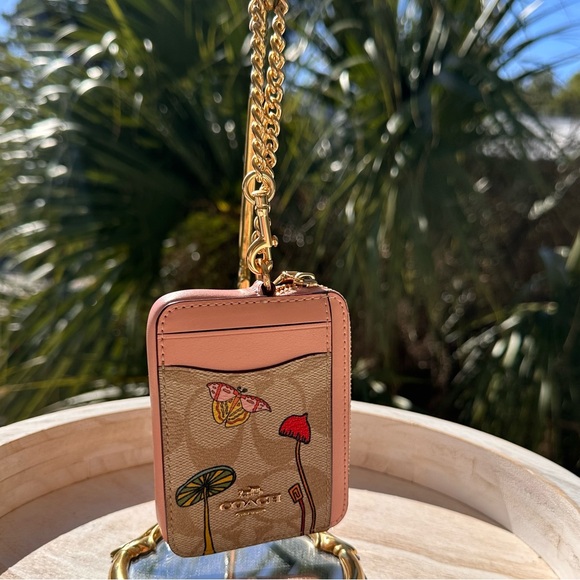 Coach NWT X Observed By Us Zip Card Case In Signature Canvas - Picture 4 of 10